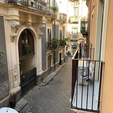 Vicolo Etnea Apartment Katania Zewnętrze zdjęcie